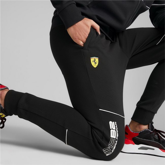 Ferrari Race Sweat Pants CC pánské tepláky, Barva: černá, Materiál: bavlna, Sportovní tepláky z řady Ferrari Motosport, vyrobeny z vysoce kvalitního a pohodlného materiálu. - Objednejte nyní online na Pumashop.cz.
